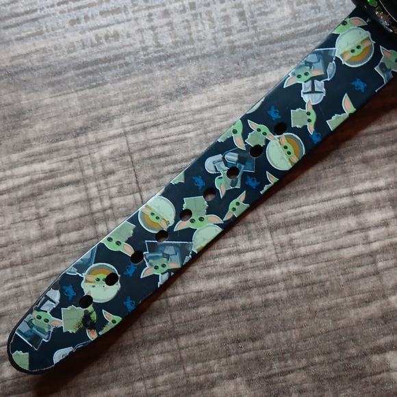 Star Wars Darth Vador Kids watch. - Picture 4 of 5